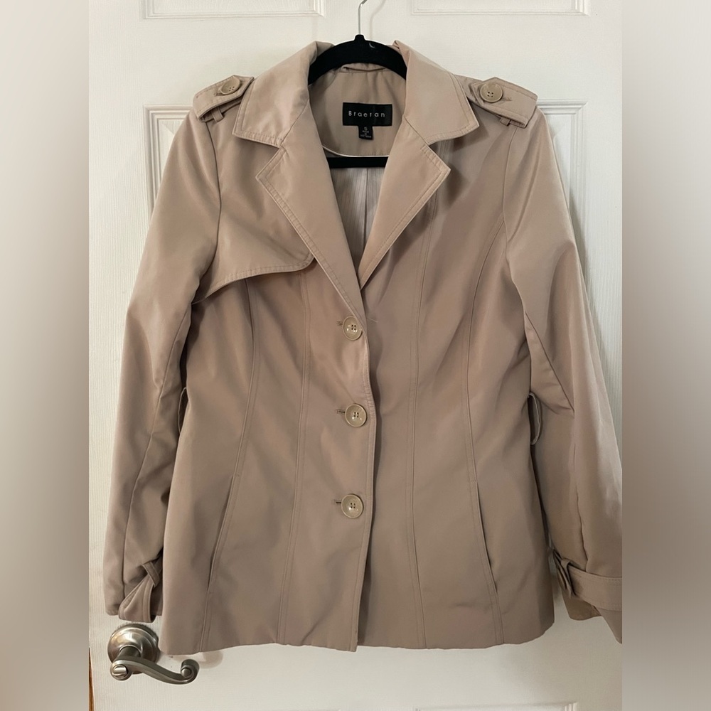 Braetan Taupe Short Trench Coat